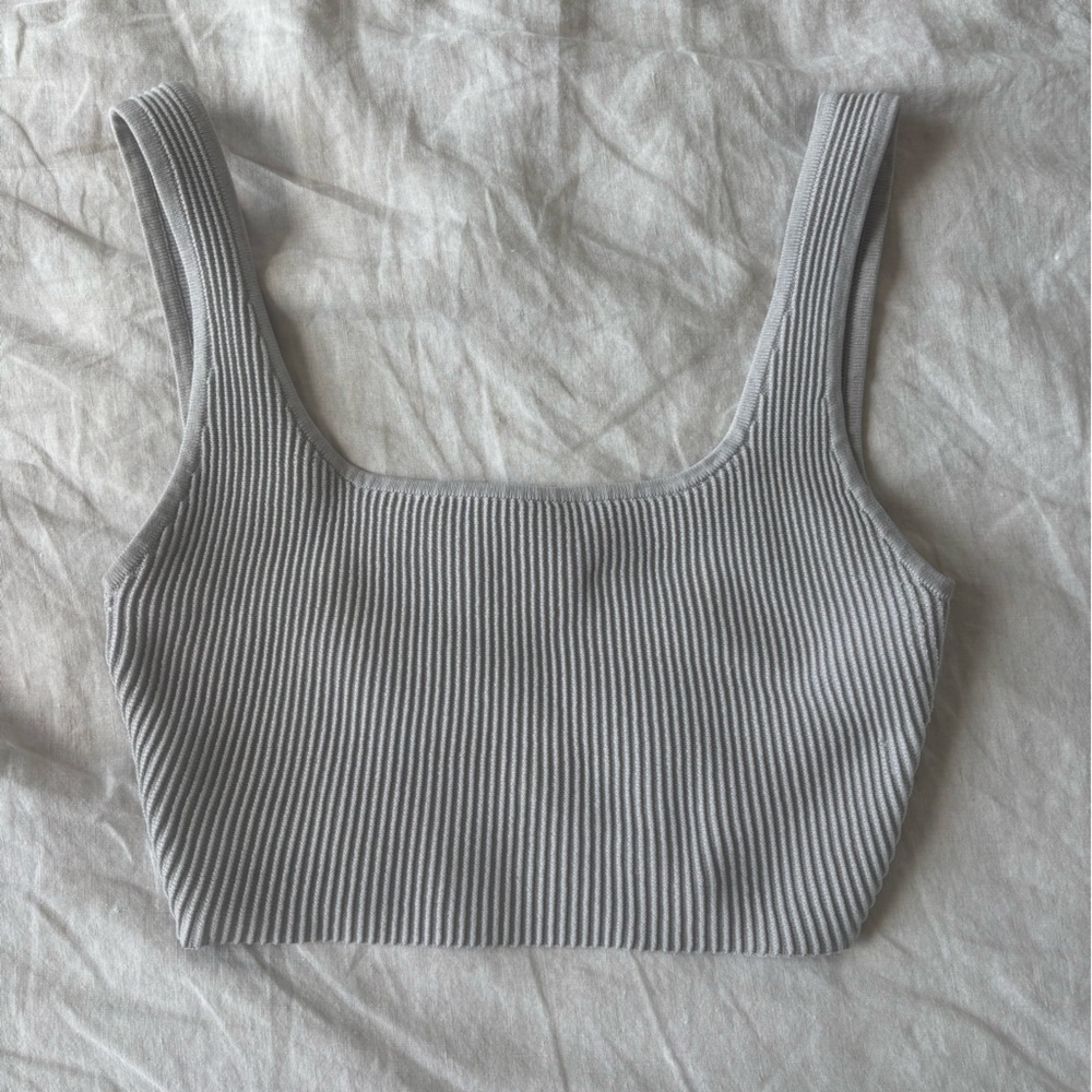 Aritzia knit rib cropped tank top